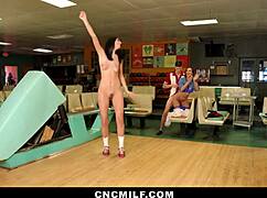 using my girlfriend and her stepmom during our bowling play 😏