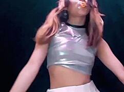 bonneyuwu - 12 13 pee, drink my urine from the bottle