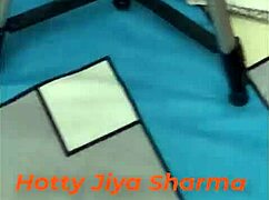 I Makes Jiya Bhabhi's Pussy Water Flow During Sex