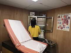 scarlett johnson's massive tits get medical exam in fetish consult pt 2 🍒🔥