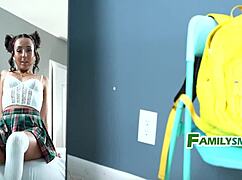 daddy's pounding me hard while i'm chatting with stepmom on phone 😈 family secrets!!