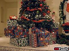 KENZIE REEVES RIDES DILDO THEN ANGEL'S MONSTER COCK IN CHRISTMAS THREESOME!