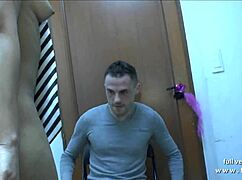 jeune etudiante metisse petitedonne son petit cul serré au bureau hardcore