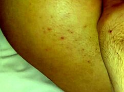 Pendeja stretches tight asshole with huge toy gaping that terrible big culo