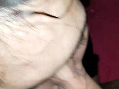 con el ex de mi amiga chupandolo todo