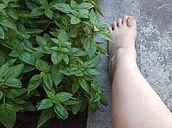 Gretala's Juicy Pussy Gets Fresh Outdoor Air and Teasing