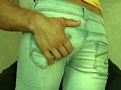 little russian virgin teen gets her tight pussy popped close up on cam 😲🔥