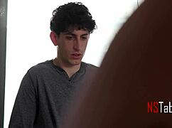 Love how this stepmom's huge ass shakes while pussy gets fucked