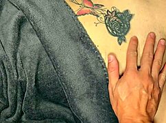 i catch my stepsis naked and rub her wet pussy before fucking till i cum inside