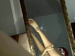 hey gótica, show us that big ass while you rub your pussy