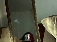 hey gótica, show us that big ass while you rub your pussy