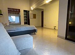 Mi novio despierta cachondo me folla duro en cama