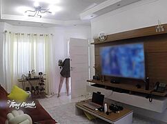 Hot Wife Thay Ksada Teases Delivery Man Barely Clad After Steamy Shower