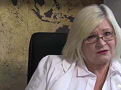 i can't resist sam bourne's hard pounding of mature lacey starr's fat pussy