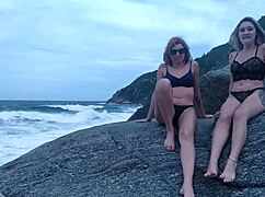 brazilian tits flash on the rocks 😏