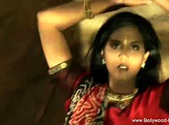 sensual oriental babe dances nude teasing erotically