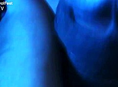 Worship her perfect nylon feet or choke on that hairy pussy slave