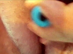 brittbflyspread4u milf spreads tight pretty pussy for close-up vibrator play uncensored