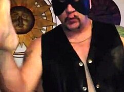 capturing the intricate details of those feet in img 0656