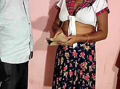 Desi chubby bhabhi bends for boss's doggystyle pounding in hotel room close-up frenzy!