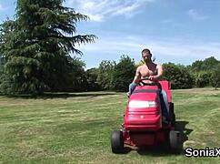 whoa british milf lady sonia flaunts her massive juicy tits in lingerie 💦🍈