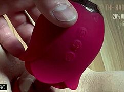 eu juro esse brinquedo pequeno suga minha alma toda 😩💦🔥🍆