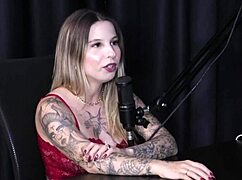 ruiva safada's huge tits thrill after exibida confession menage tease