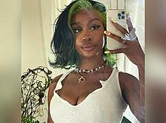Sza's sexy ebony curves make me jerk off in wild celebrity tribute contest!