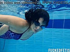 sexy moonblack shows off curvy wet ass by the pool today 😏💦