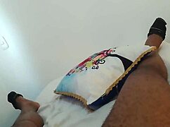 ugh this tight condom sucks no fun at all just look at her struggling 😩🍆💦 - jhodez1