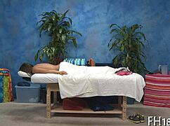 WATCH THIS INTENSE MASSAGE TURNING INTO RAW FUCKING ACTION!!