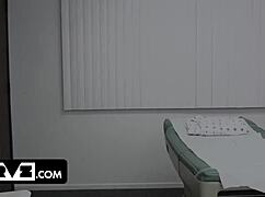 damn alexis tae this ebony babe's pussy gets the deepest treatment from her hung doctor stud 😈🏥💦