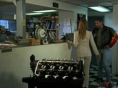 blonde worker's pussy licked right? wanna watch her squirm