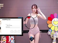 Feeling Overwhelmed by Lust for Korean Dancer's Sensual Blowjob Routine