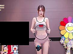 Feeling Overwhelmed by Lust for Korean Dancer's Sensual Blowjob Routine