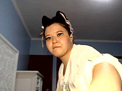 kitty stuffs veggies deep in ass for explosive anal creampie finish