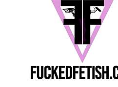 sweet moonblack's curvy ass shakes in medical play