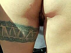 ayyy puta mexicana flashing her fat ass outdoors getting groped hard 😩... manosean mi culo!