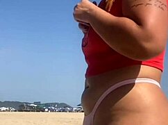 just got beach tattoo and flashed big pussy 😏🍑