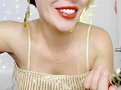 Favorite Putinha Spits Dirty Talk While Oiled Up!