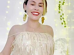 Favorite Putinha Spits Dirty Talk While Oiled Up!