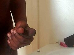 oh man this bbc MONSTER COCK makes me cum so hard just watching it throb n pulse