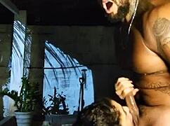 Personal trainer thug soaks latina client for dirty fuck lesson