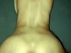 Seksi Indonesian Stepmom Fucks Young Stud on Bed