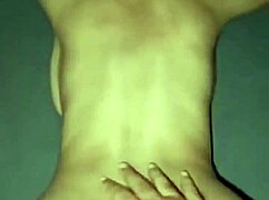 Seksi Indonesian Stepmom Fucks Young Stud on Bed