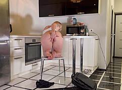 Mommy Big Ass Relaxes Gym Workout Bent Over Teasing Posing Curvy Milf