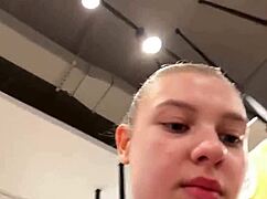 wanna see this bbw teen masturbate her wet pussy up close in the changing room??