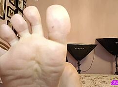 mistress xo bunny shoves dirty feet right in your face for footjob tease