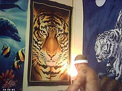 First-timer bombshell feels italian machine backstage pound!