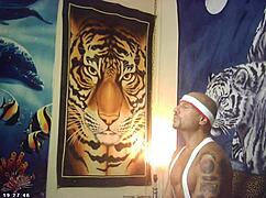 First-timer bombshell feels italian machine backstage pound!